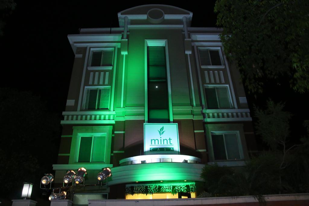 Hotel Mint Casa New Delhi Eksteriør billede