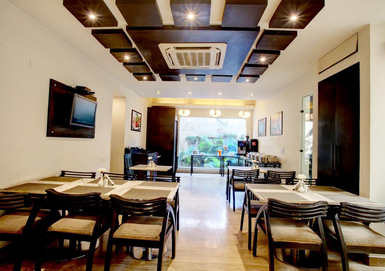 Hotel Mint Casa New Delhi Eksteriør billede