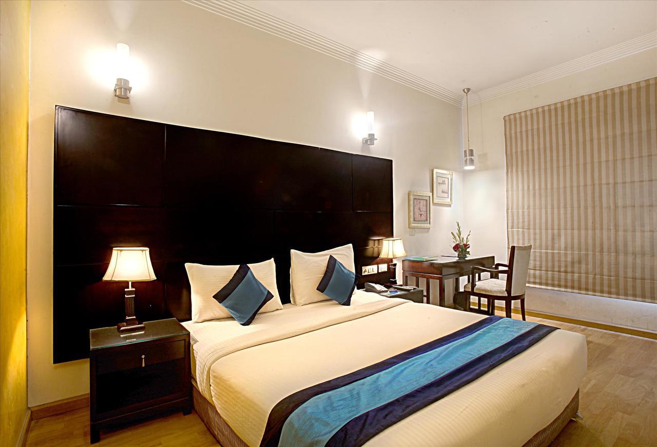 Hotel Mint Casa New Delhi Eksteriør billede