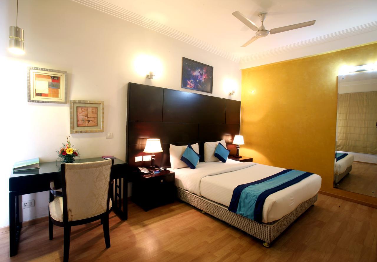 Hotel Mint Casa New Delhi Eksteriør billede