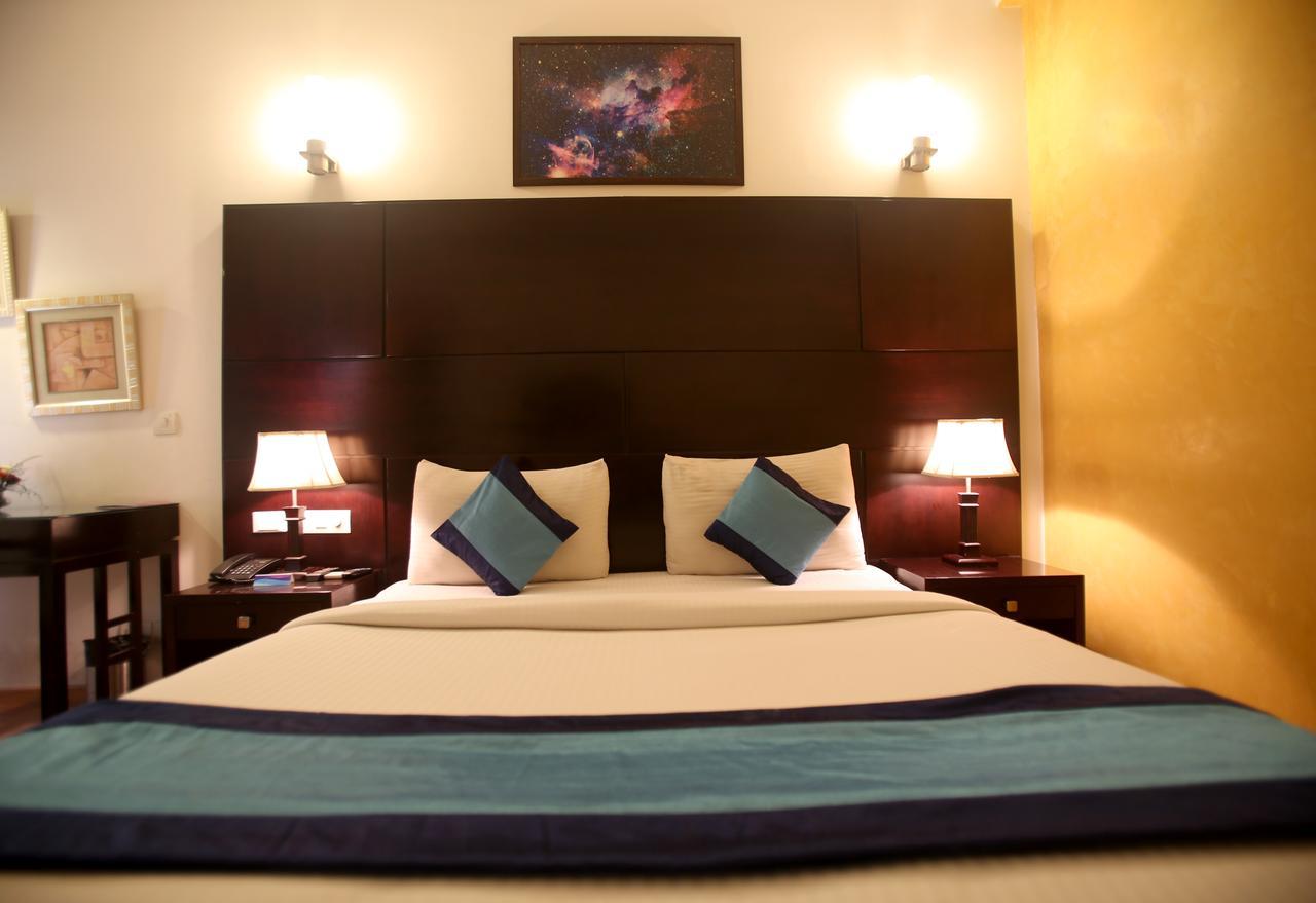 Hotel Mint Casa New Delhi Eksteriør billede